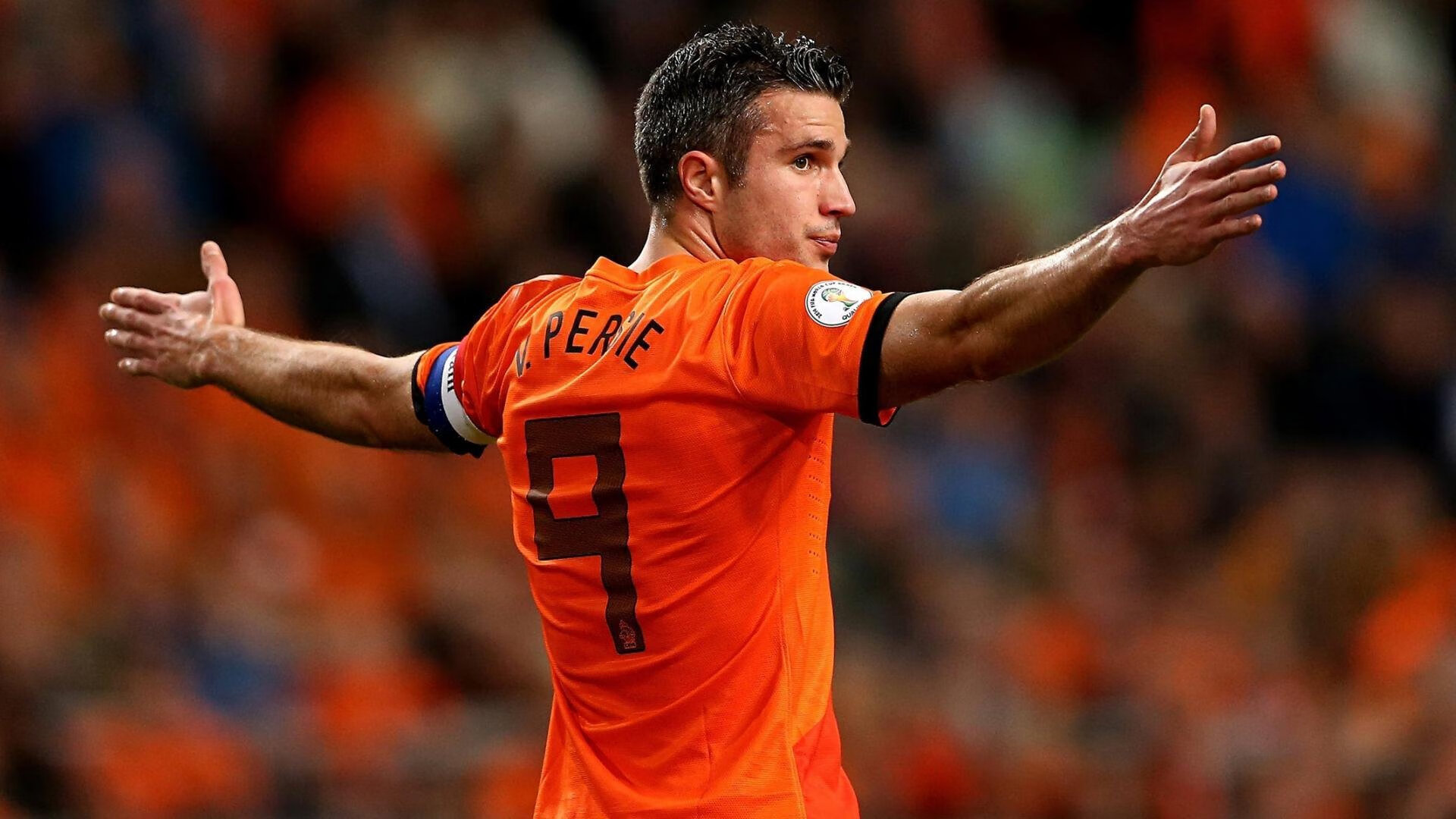 开云官方平台-中超联赛吸引外籍球员加盟，提升竞争力，中超执教过的外籍教练有多少